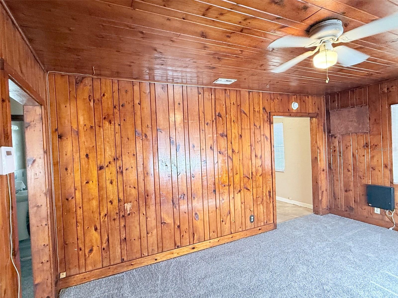 2835 DR MARTIN LUTHER KING JR STREET S