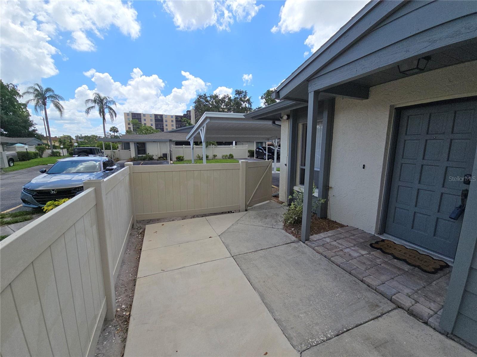 2606 29TH AVE W 12