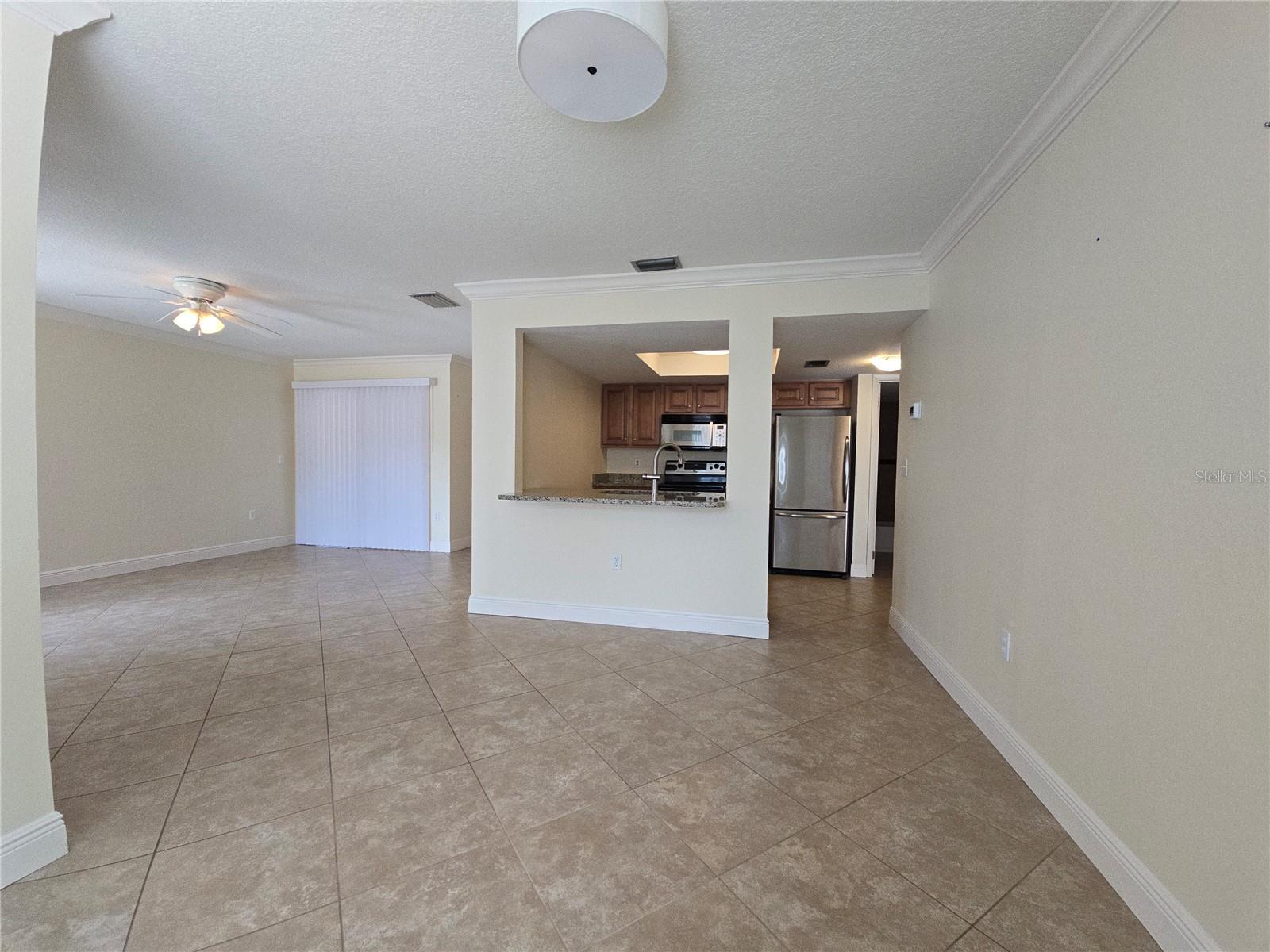 COURTYARD SQUARE - Residential