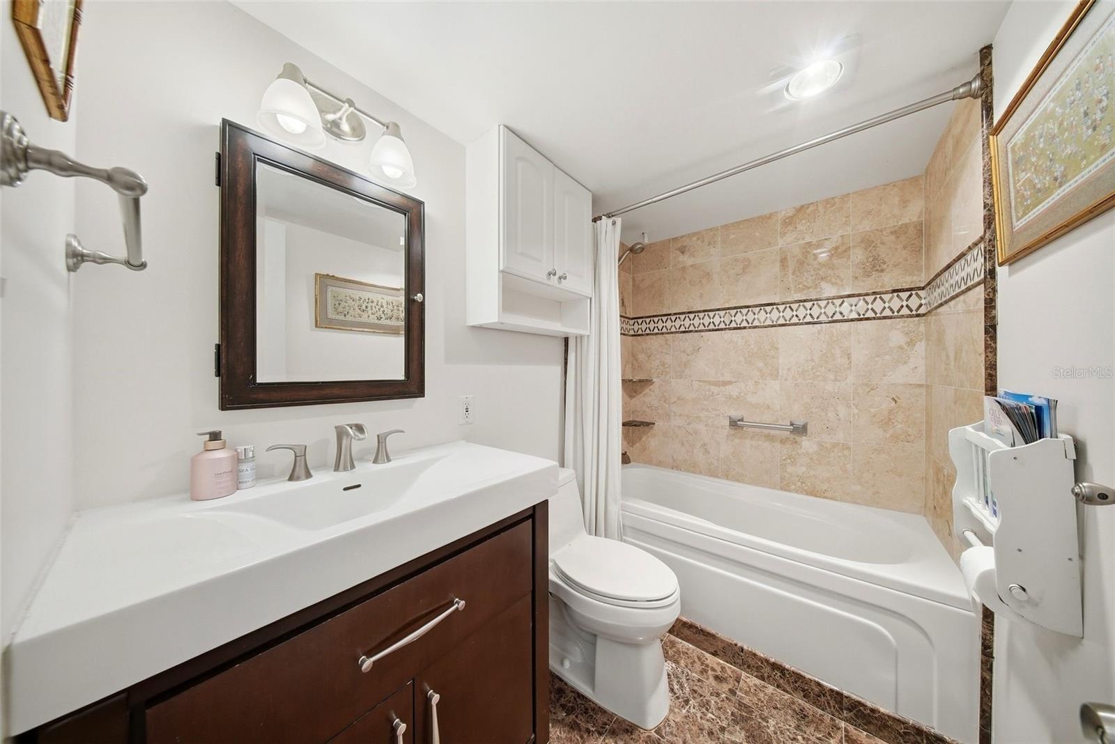 BOCA SHORES CONDO - Residential
