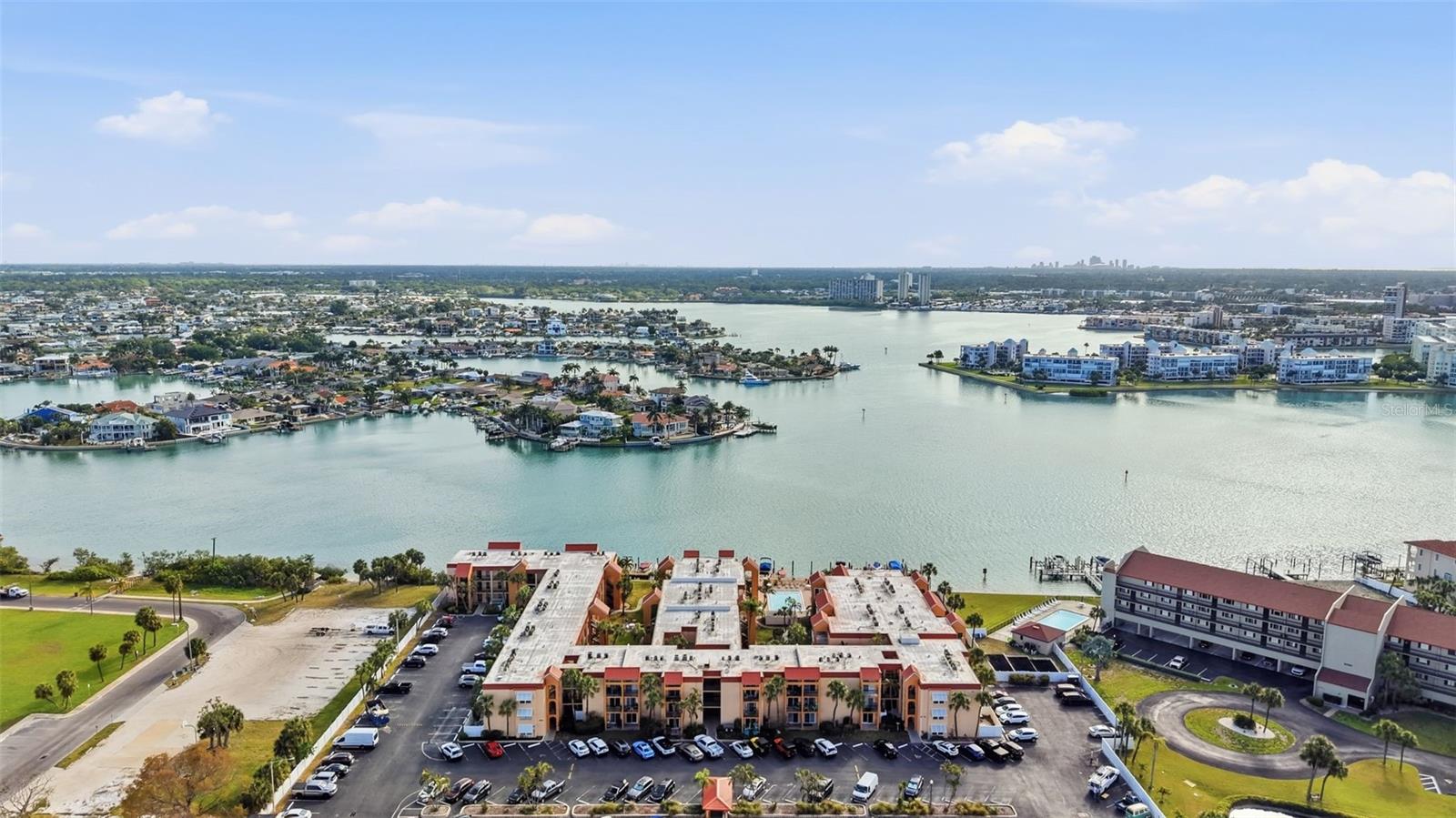 BOCA SHORES CONDO - Residential