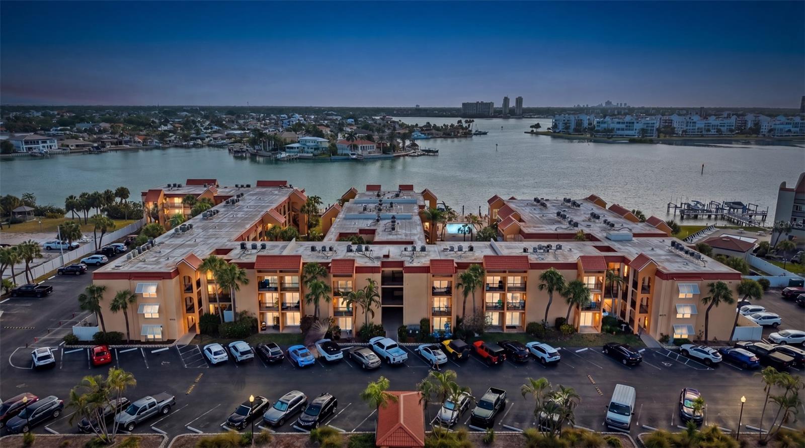 BOCA SHORES CONDO - Residential