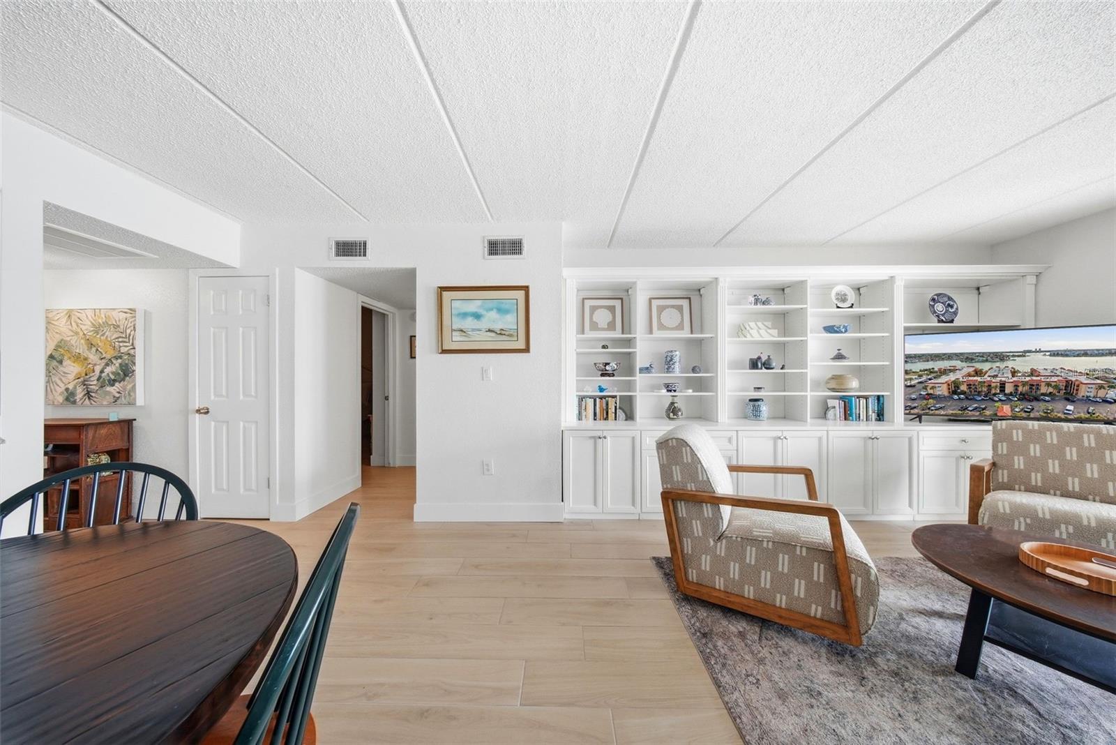 BOCA SHORES CONDO - Residential