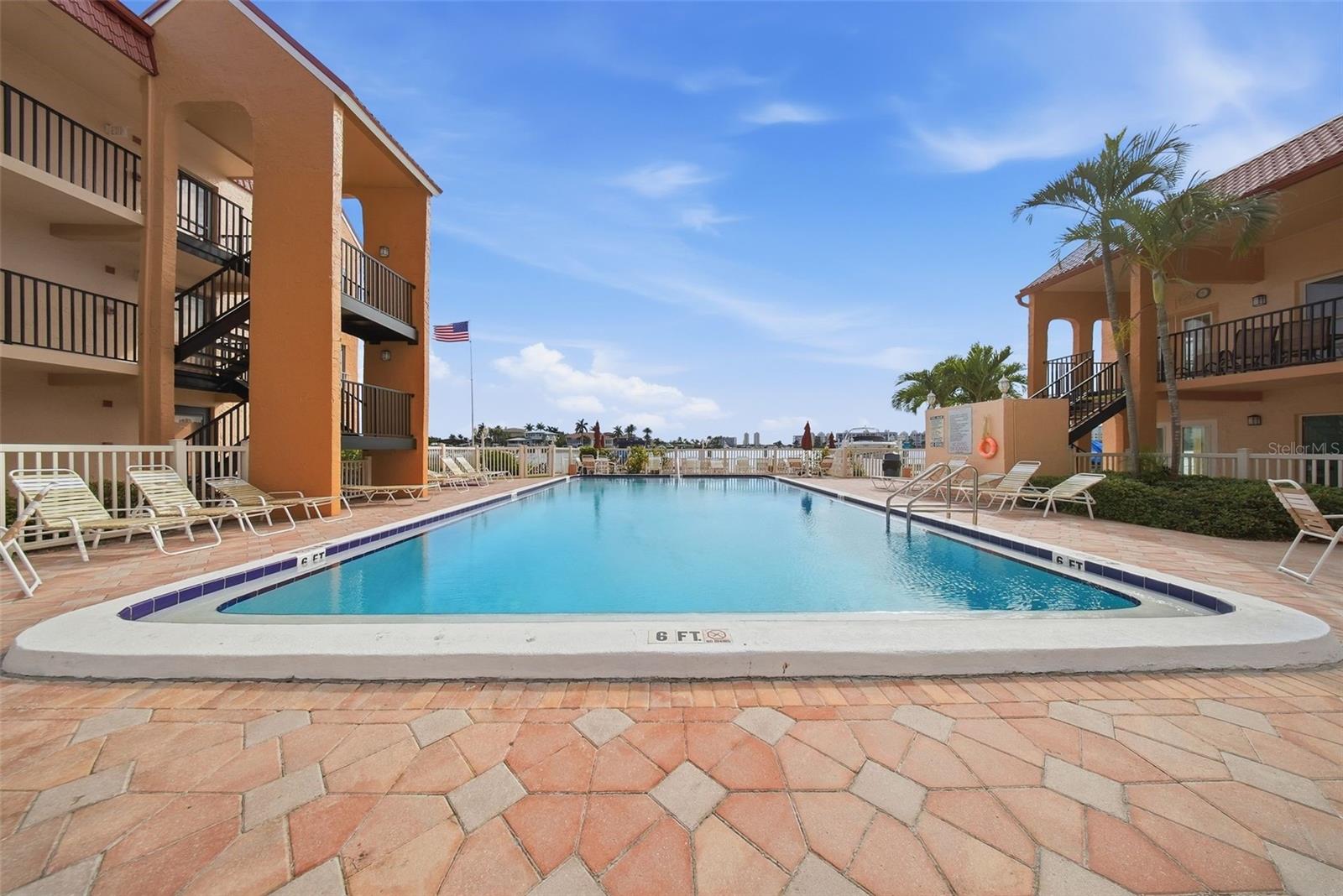 BOCA SHORES CONDO - Residential