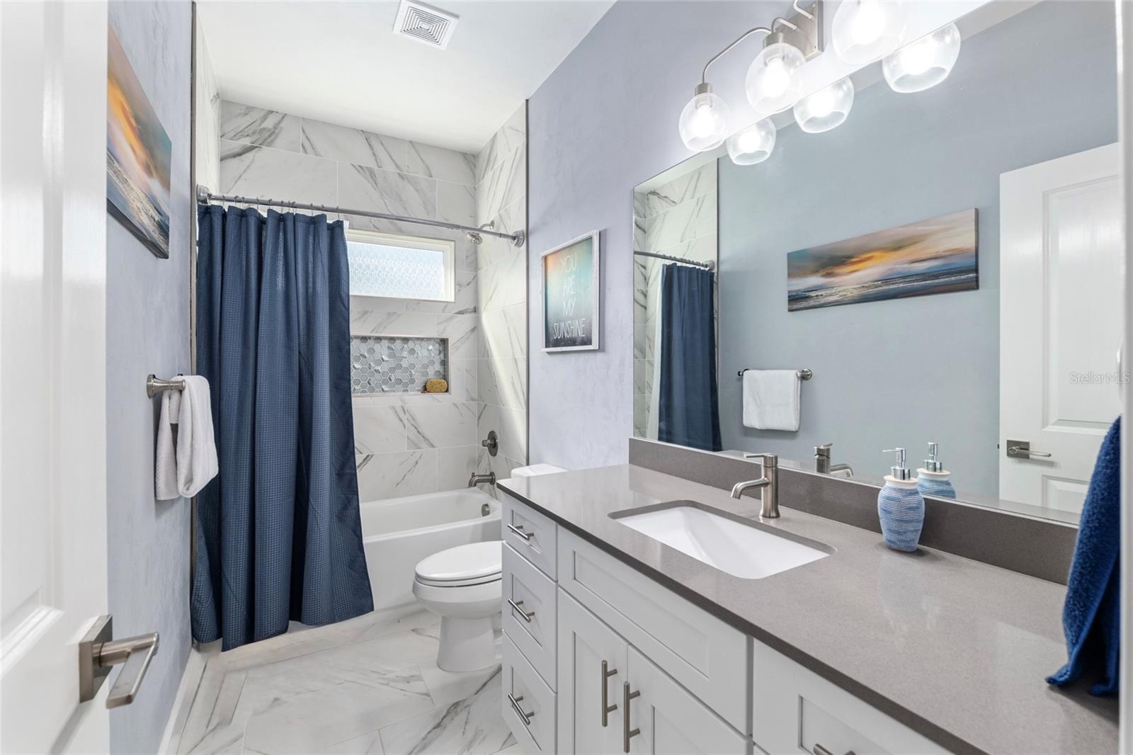 GRAND OAKS AT TOWER PH 2 PB 37 PG 63 - Residential