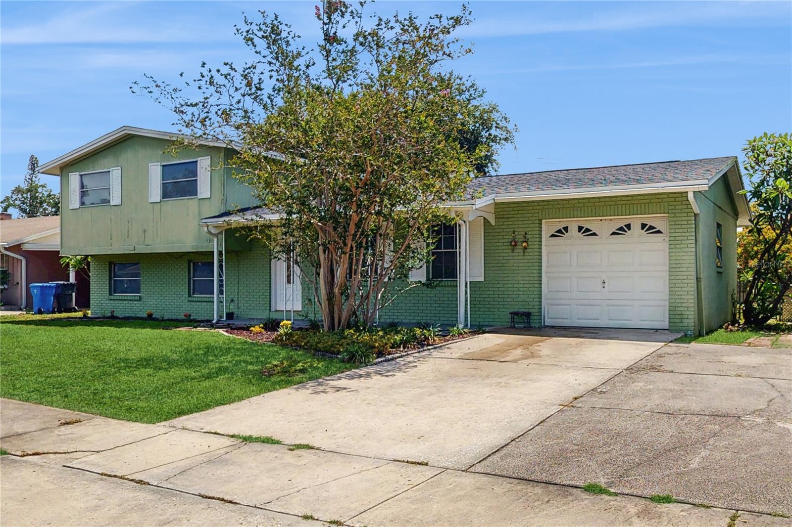 6009 WILSHIRE DRIVE
