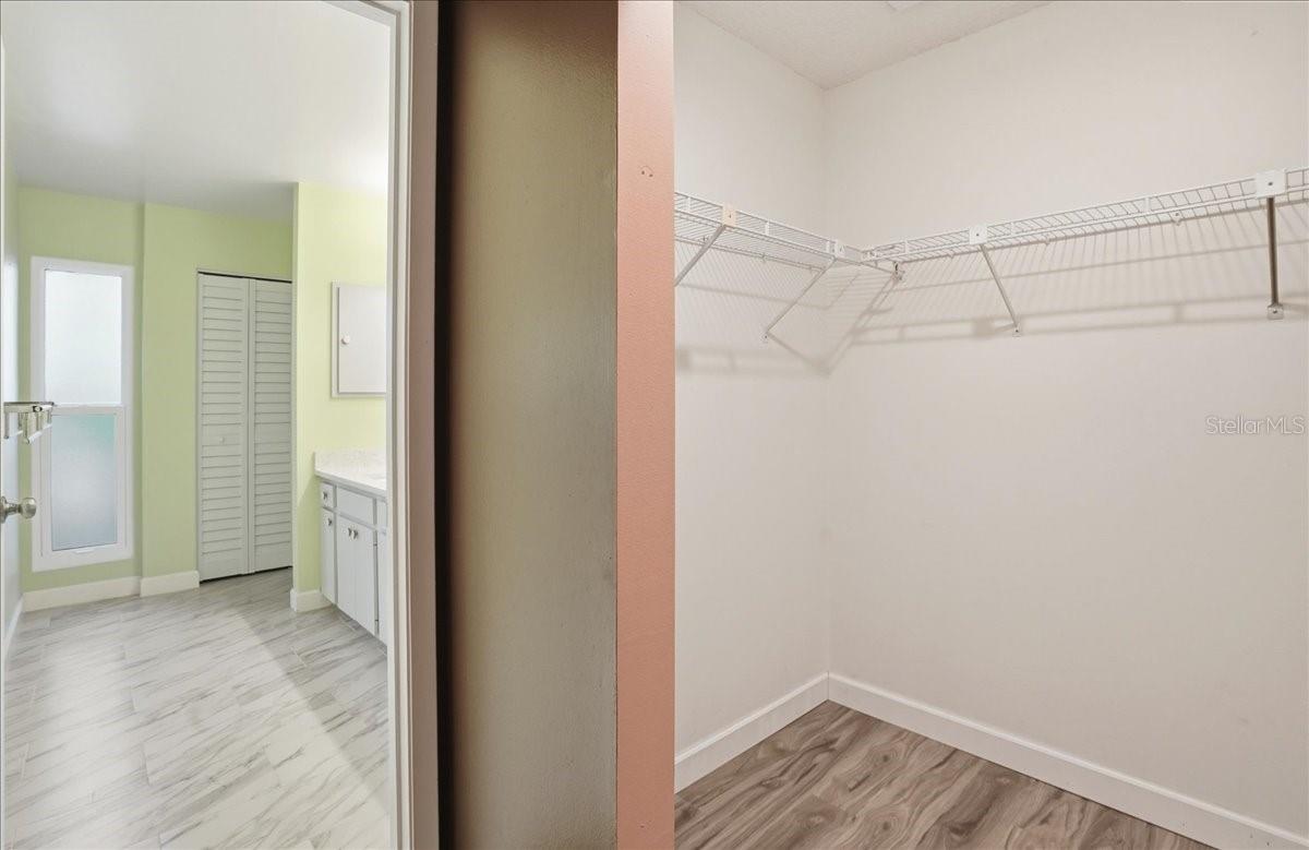 EAGLE CHASE - Residential