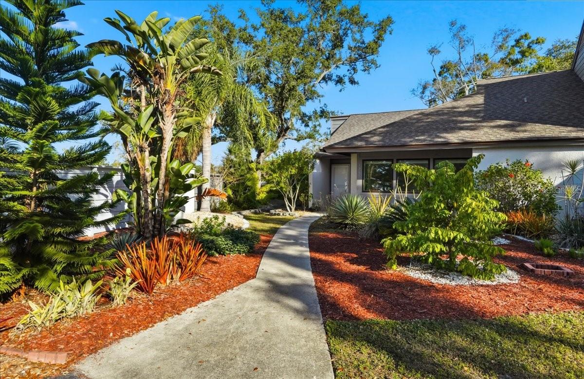 EAGLE CHASE - Residential