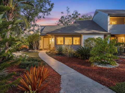 Photo of 3205 Golden Eagle Lane, Sarasota, FL 34231 (MLS # A4677694)