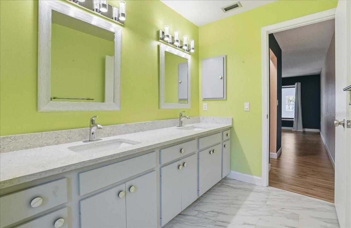 EAGLE CHASE - Residential