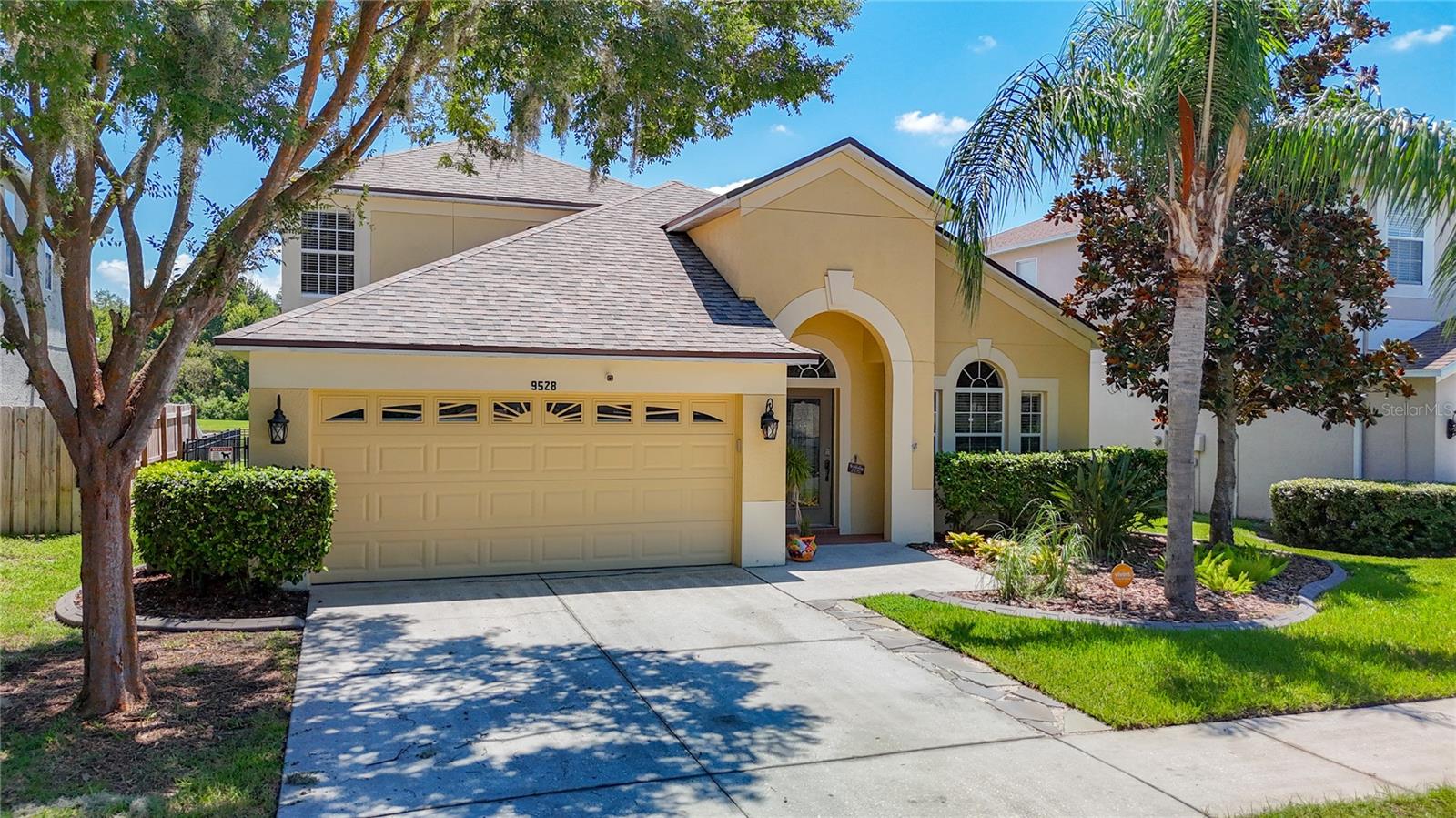 9528 BATON ROUGE LANE