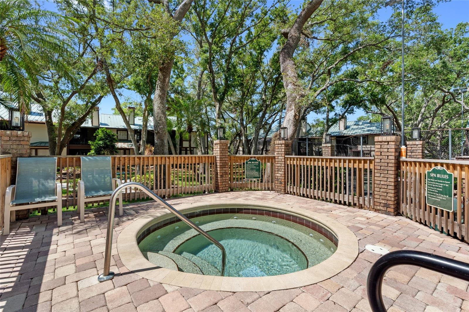 1486 MAHOGANY LANE 703