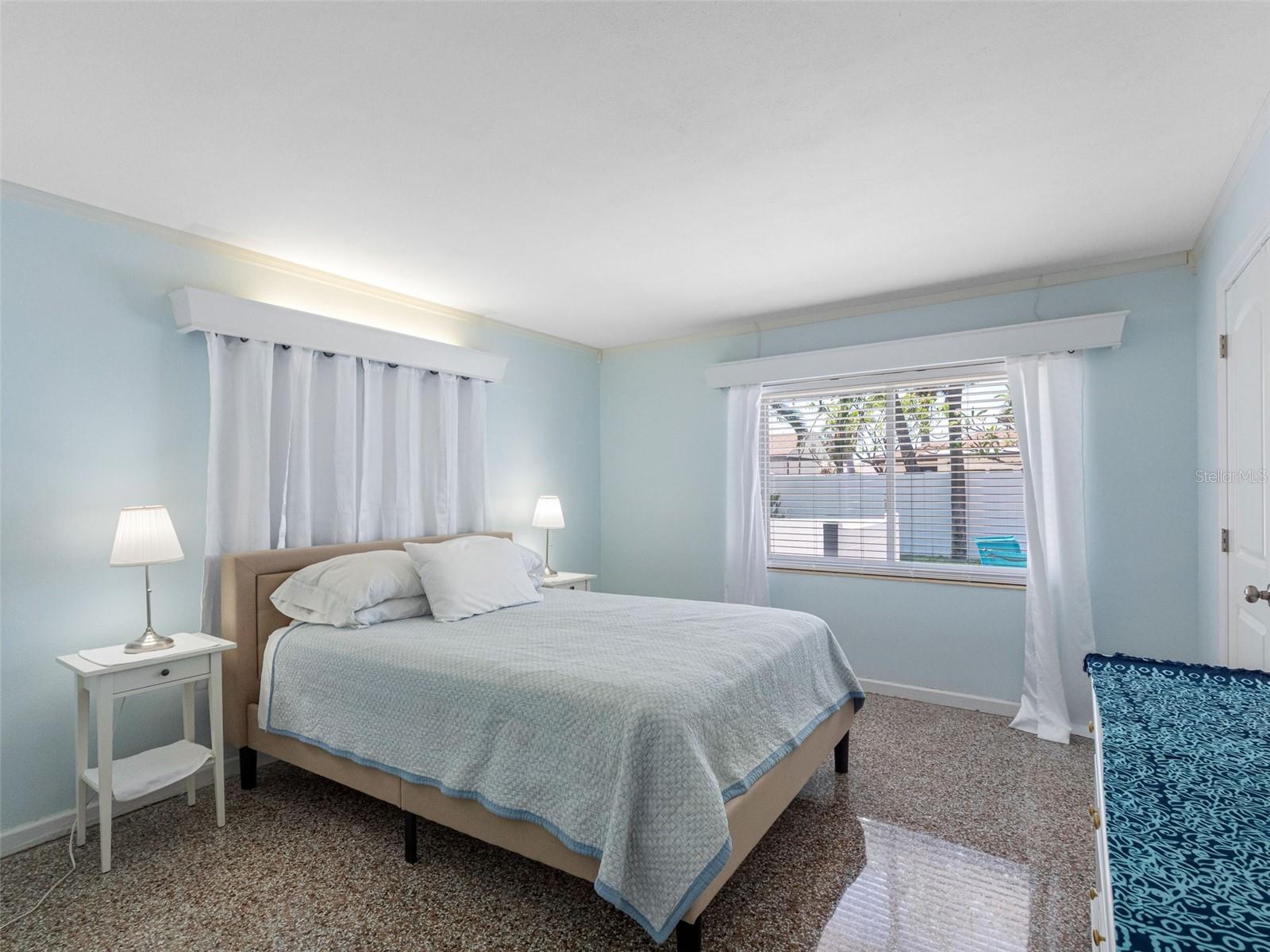 ST PETERSBURG BEACH NORTH UNIT 7 - Residential
