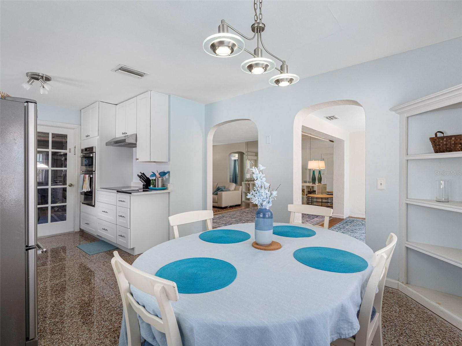 ST PETERSBURG BEACH NORTH UNIT 7 - Residential