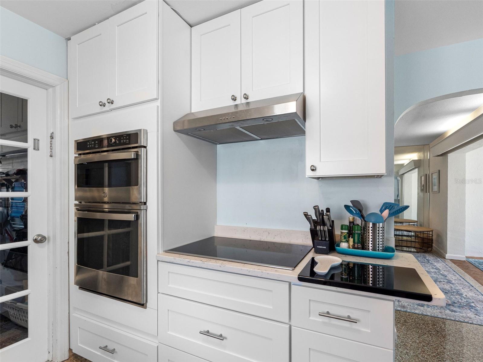 ST PETERSBURG BEACH NORTH UNIT 7 - Residential