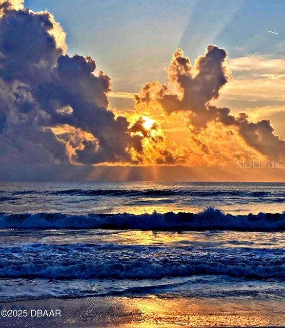 ORMOND BEACH SURFSIDE CLUB NORTH & SOUTH CONDO - Residential