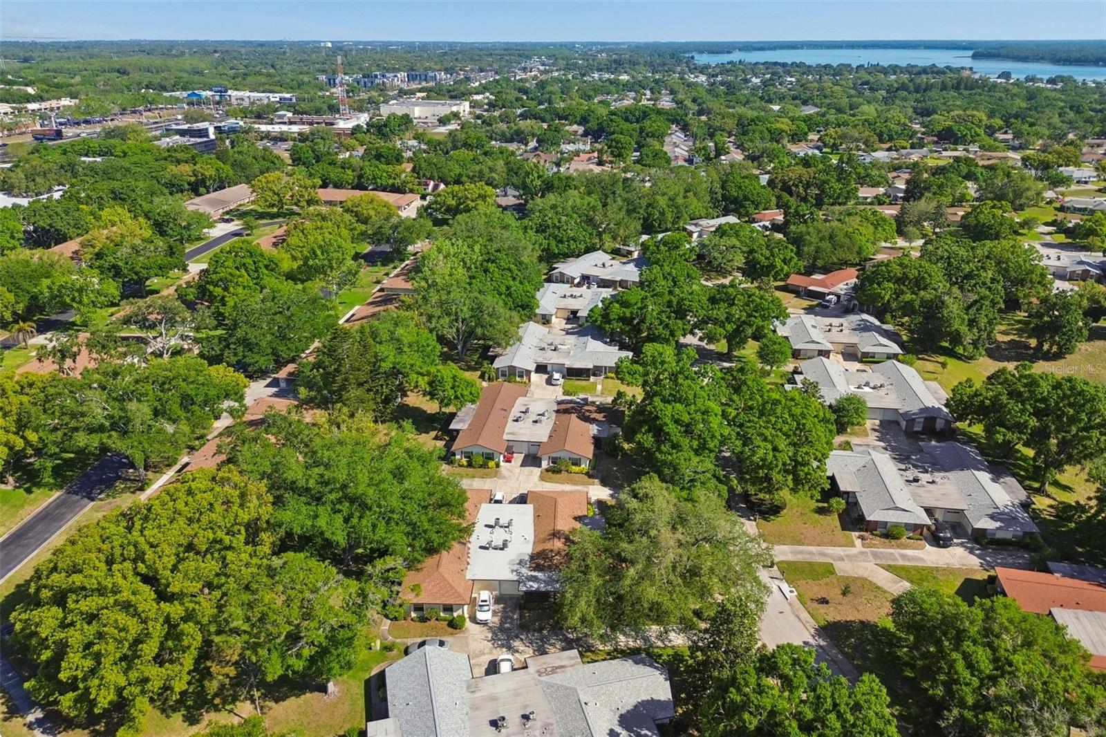 VILLA CONDO I - Residential