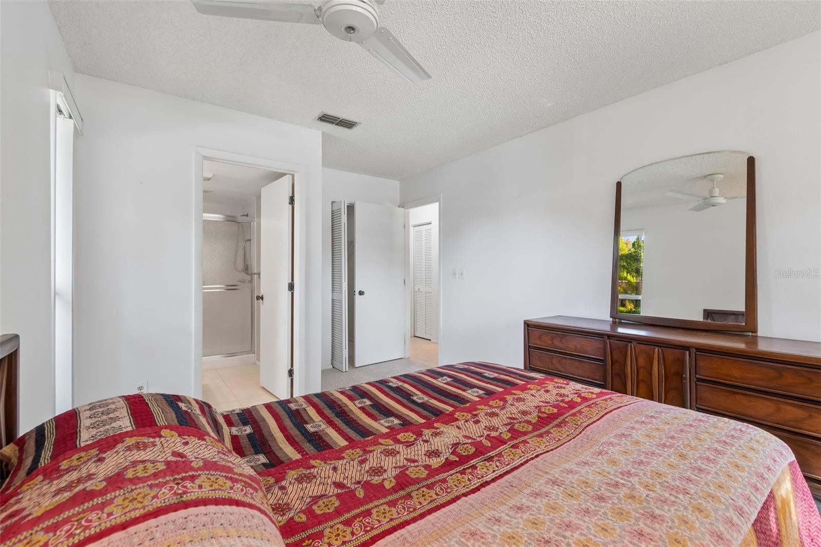 VILLA CONDO I - Residential