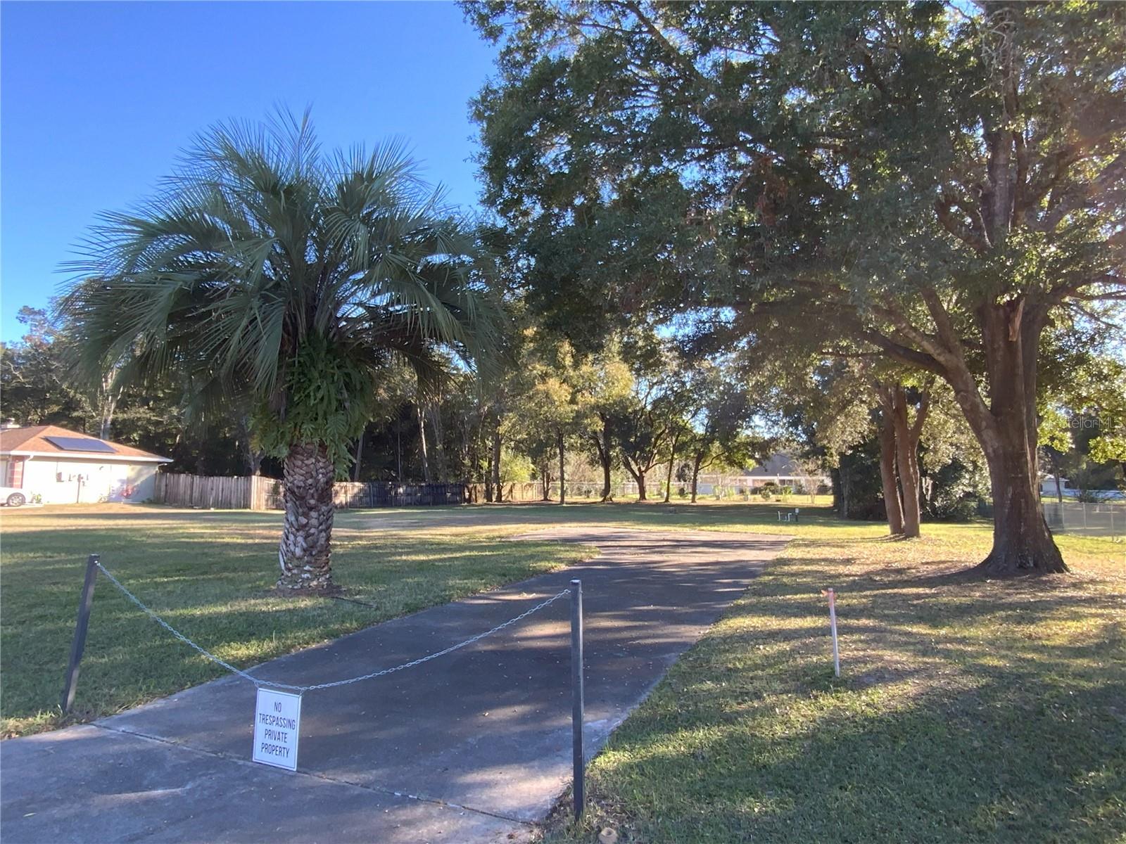KINGSLAND COUNTRY ESTATE - Land