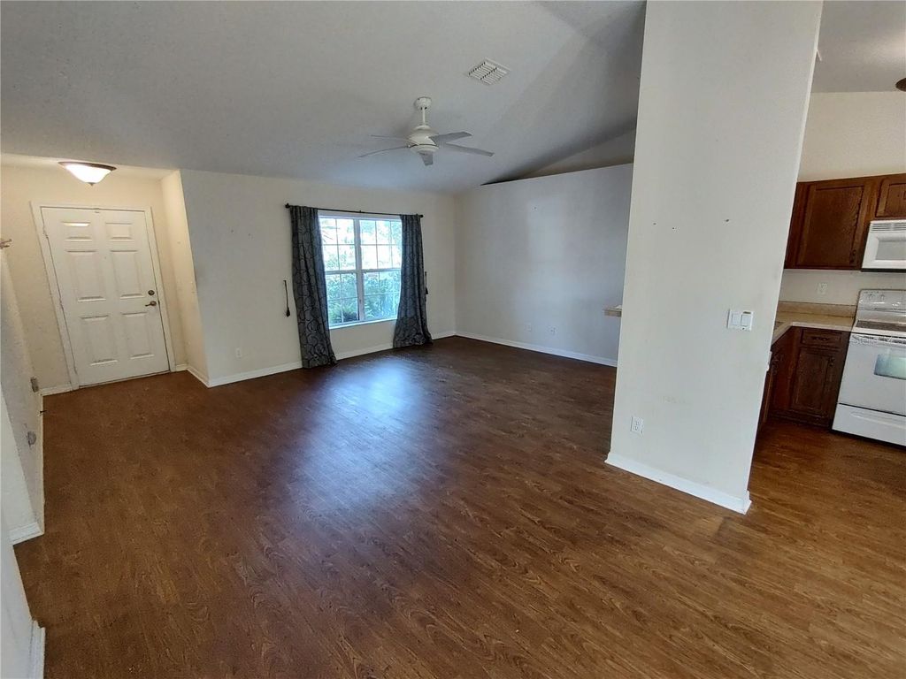 Photo of 7688 SW 77th Place, Ocala, FL 34476 (MLS # OM710106)