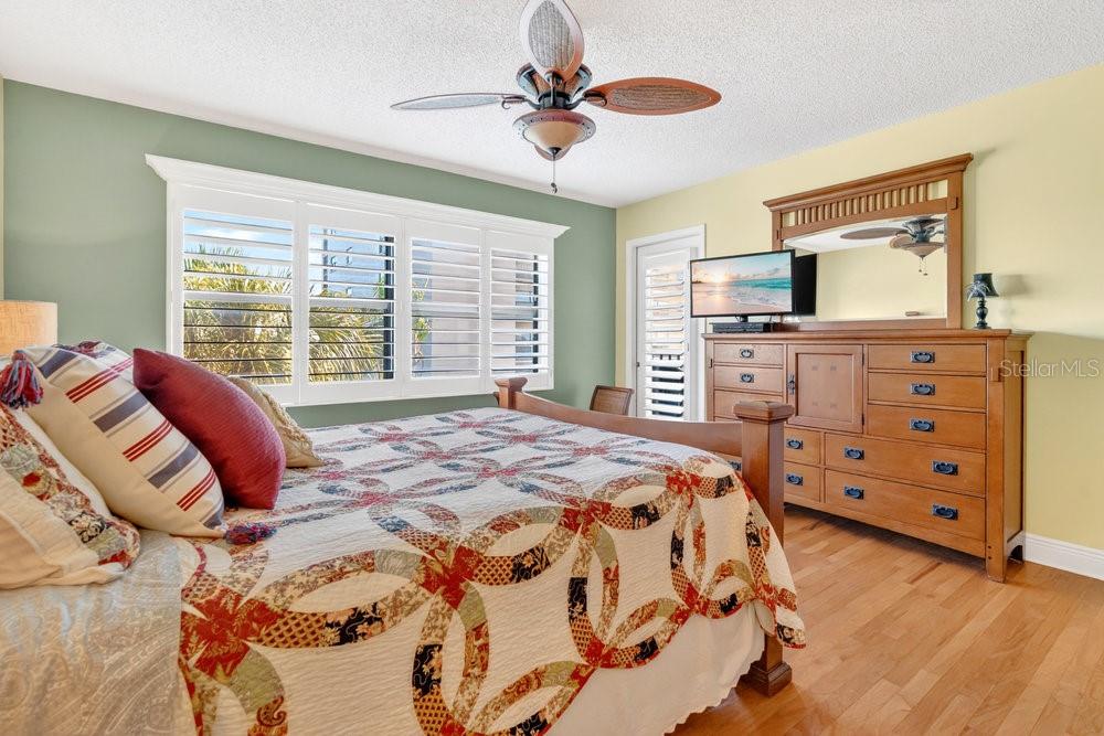 PASADENA COVE CONDO - Residential