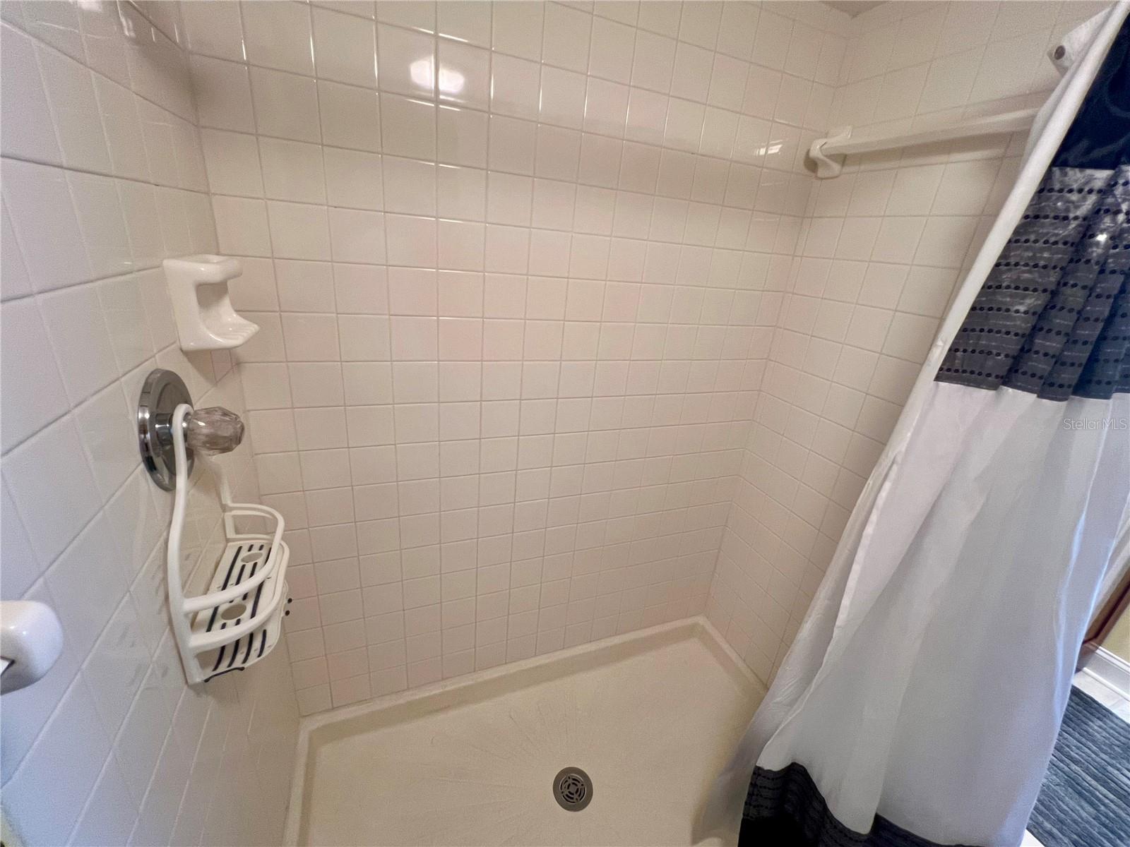 PASADENA COVE CONDO - Residential