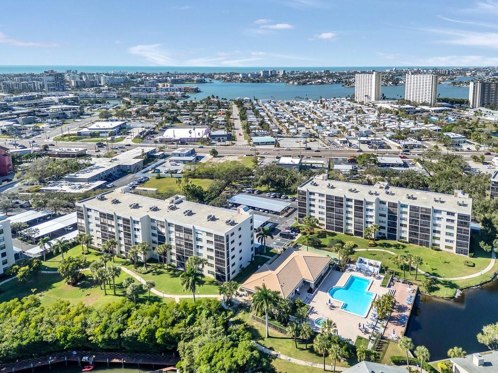 PASADENA COVE CONDO - Residential