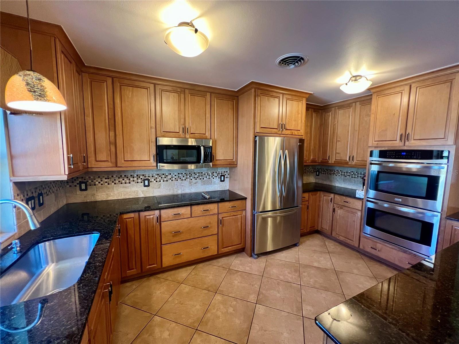 PASADENA COVE CONDO - Residential