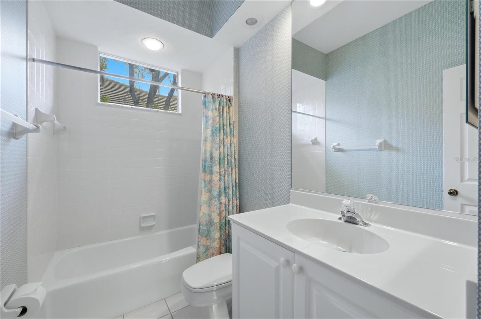 UNIVERSITY PARK COUNTRY CLUB - Residential