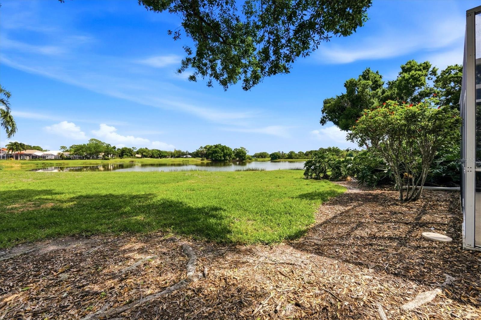 UNIVERSITY PARK COUNTRY CLUB - Residential