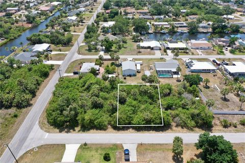 Photo of 4509 Cunningham Street, Port Charlotte, FL 33948 (MLS # C7493231)