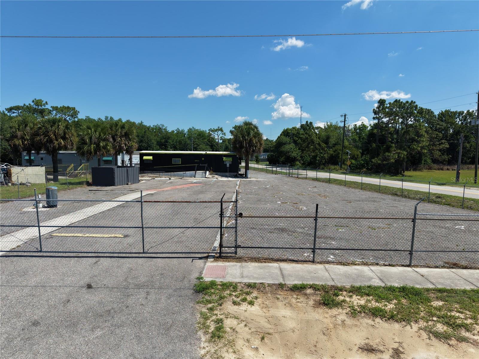 EAST ORLANDO ESTATES UNREC - Commercial Sale