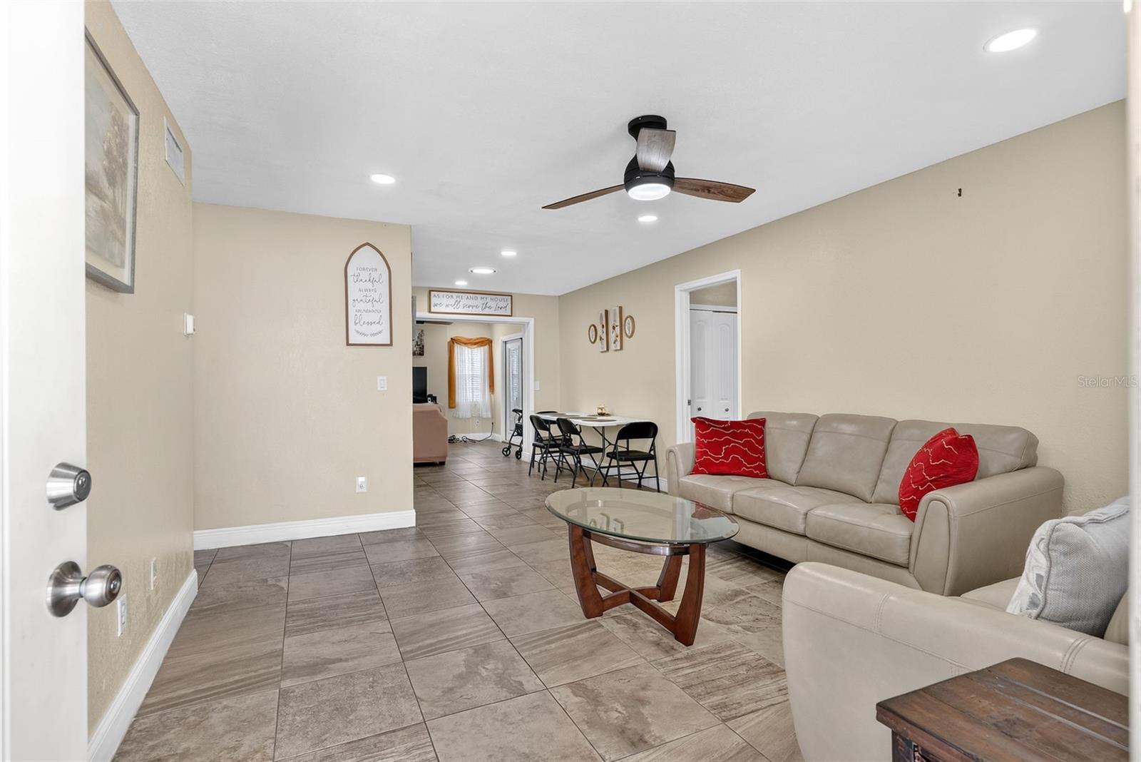 558 BROADMOOR DRIVE
