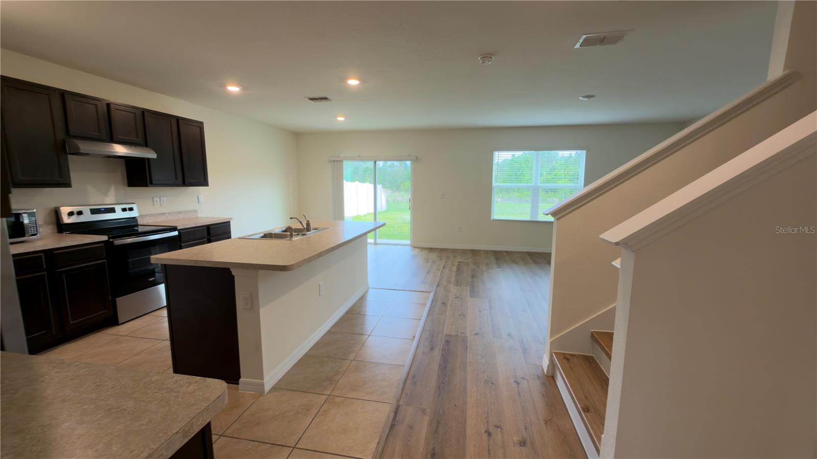 MEADOW WALK-PH 2 - Residential