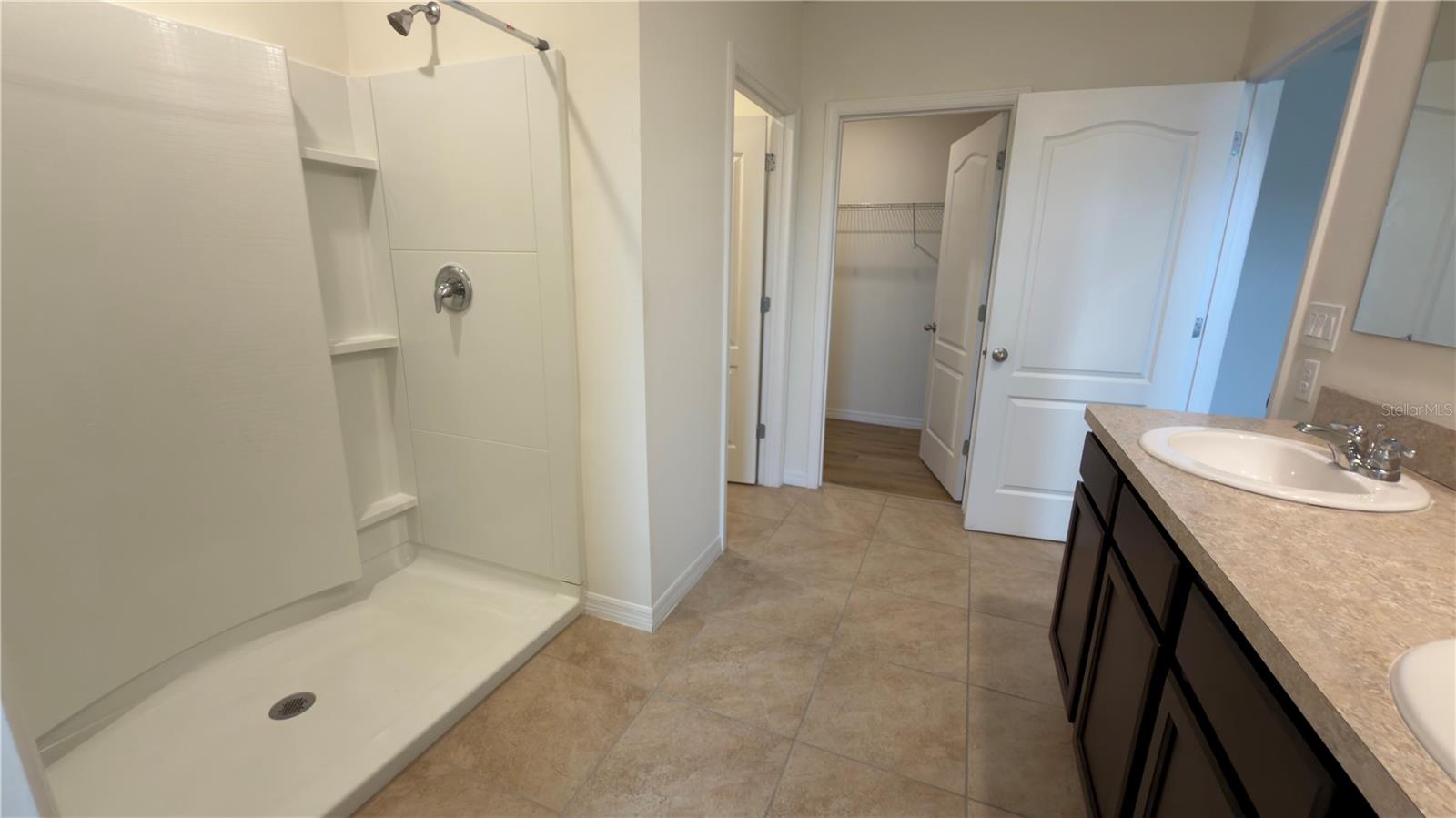 MEADOW WALK-PH 2 - Residential