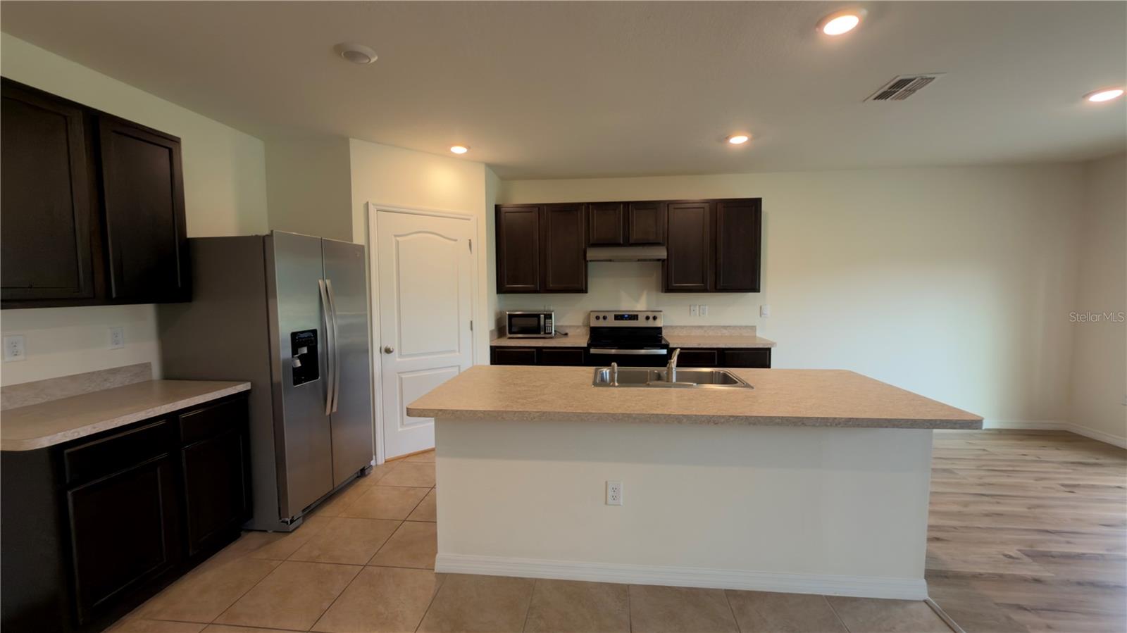 MEADOW WALK-PH 2 - Residential