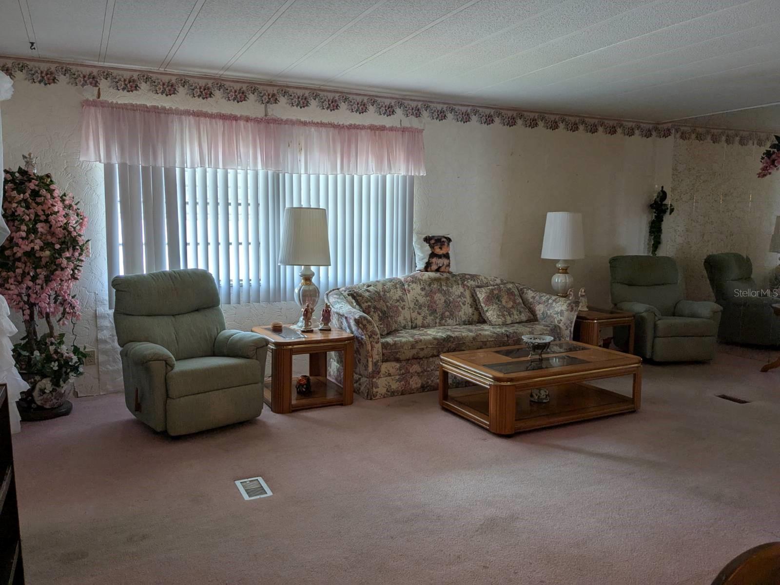 GRAYCES MOBILE ESTATE - Residential
