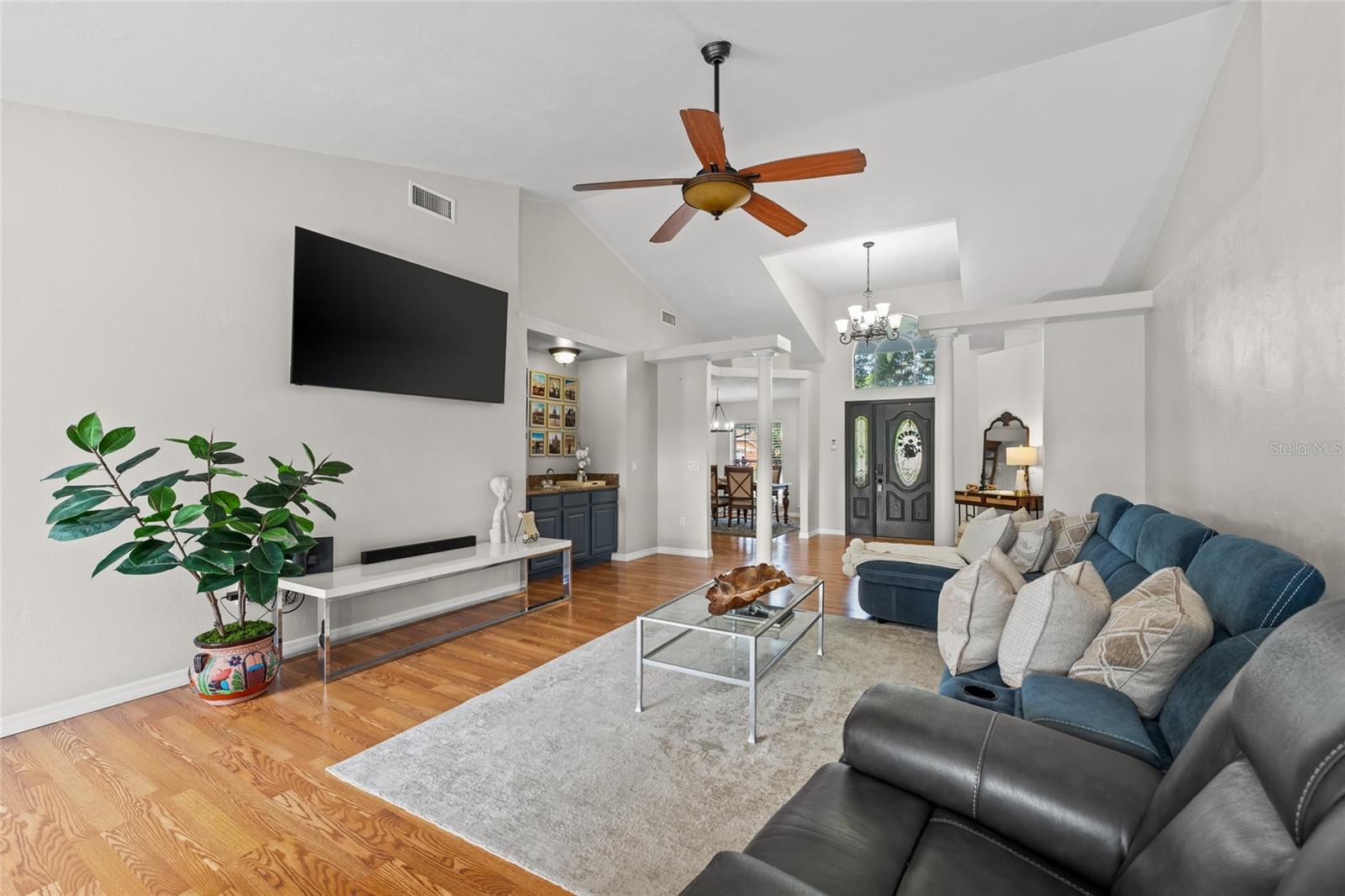 5949 BROKEN BOW LANE