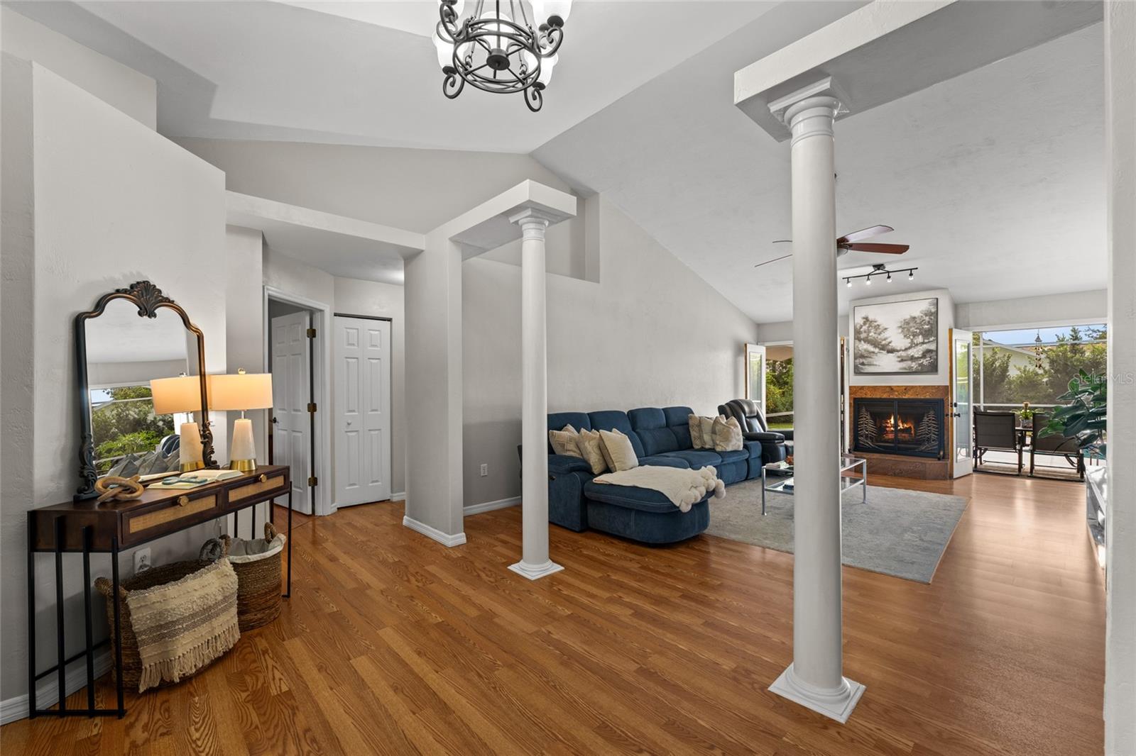 5949 BROKEN BOW LANE