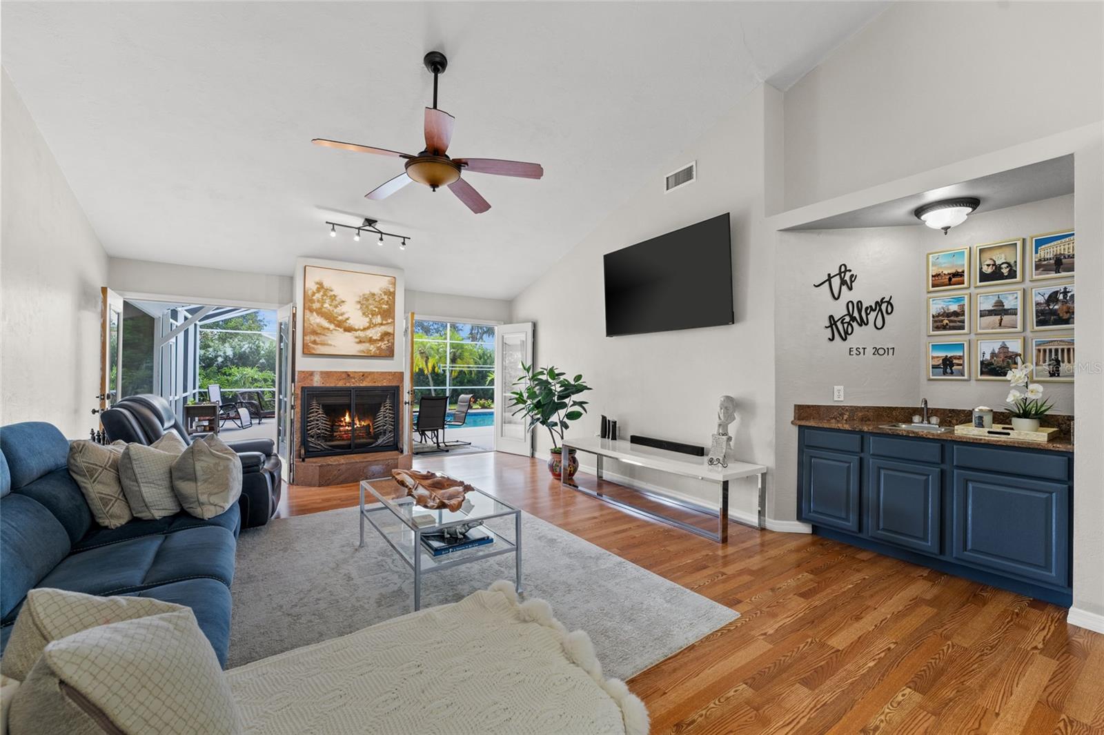 5949 BROKEN BOW LANE
