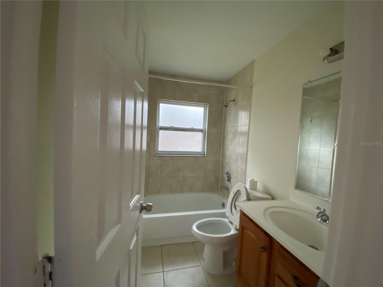 DELTOA LAKES UN 58 - Residential