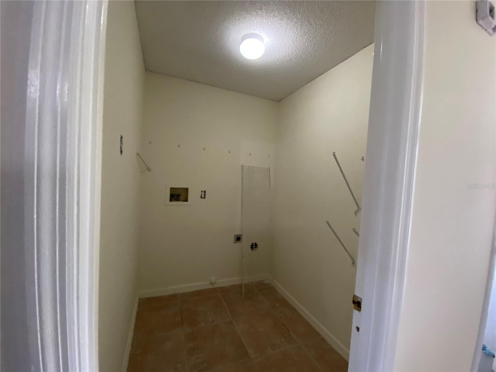 DELTOA LAKES UN 58 - Residential