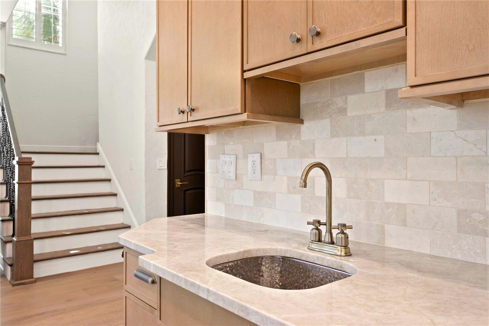 BAY BLUFF - Residential