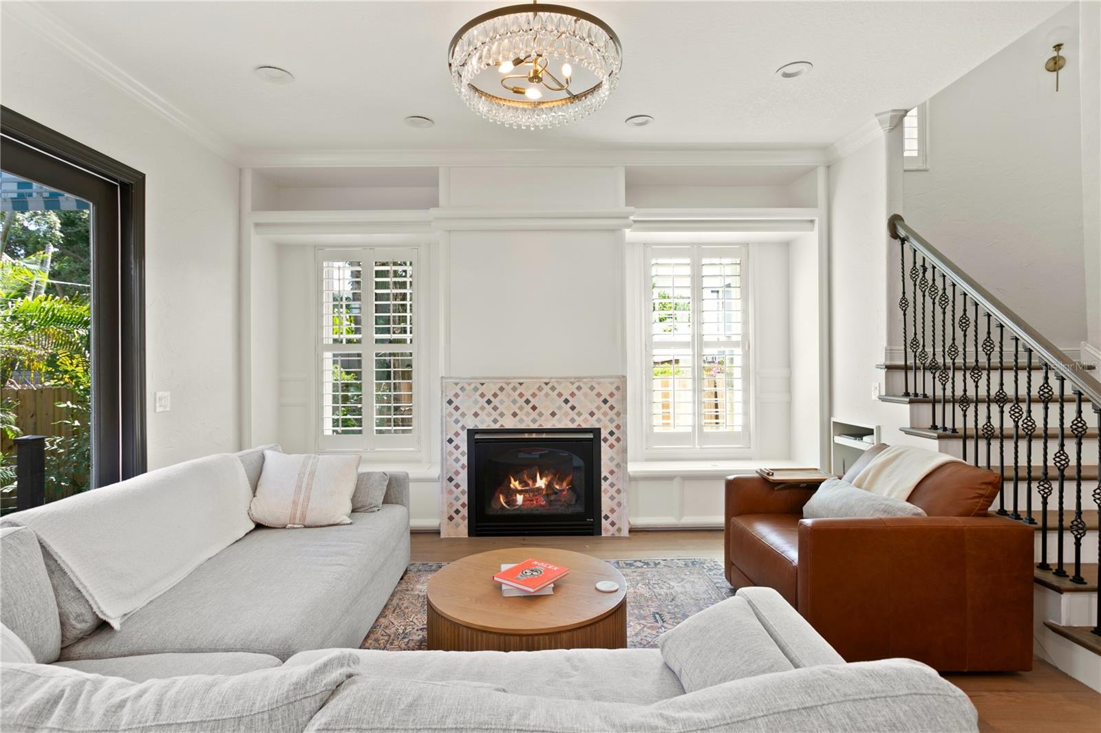 BAY BLUFF - Residential