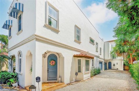 Photo of 2936 W Knights Avenue #B, Tampa, FL 33611 (MLS # TB8490755)