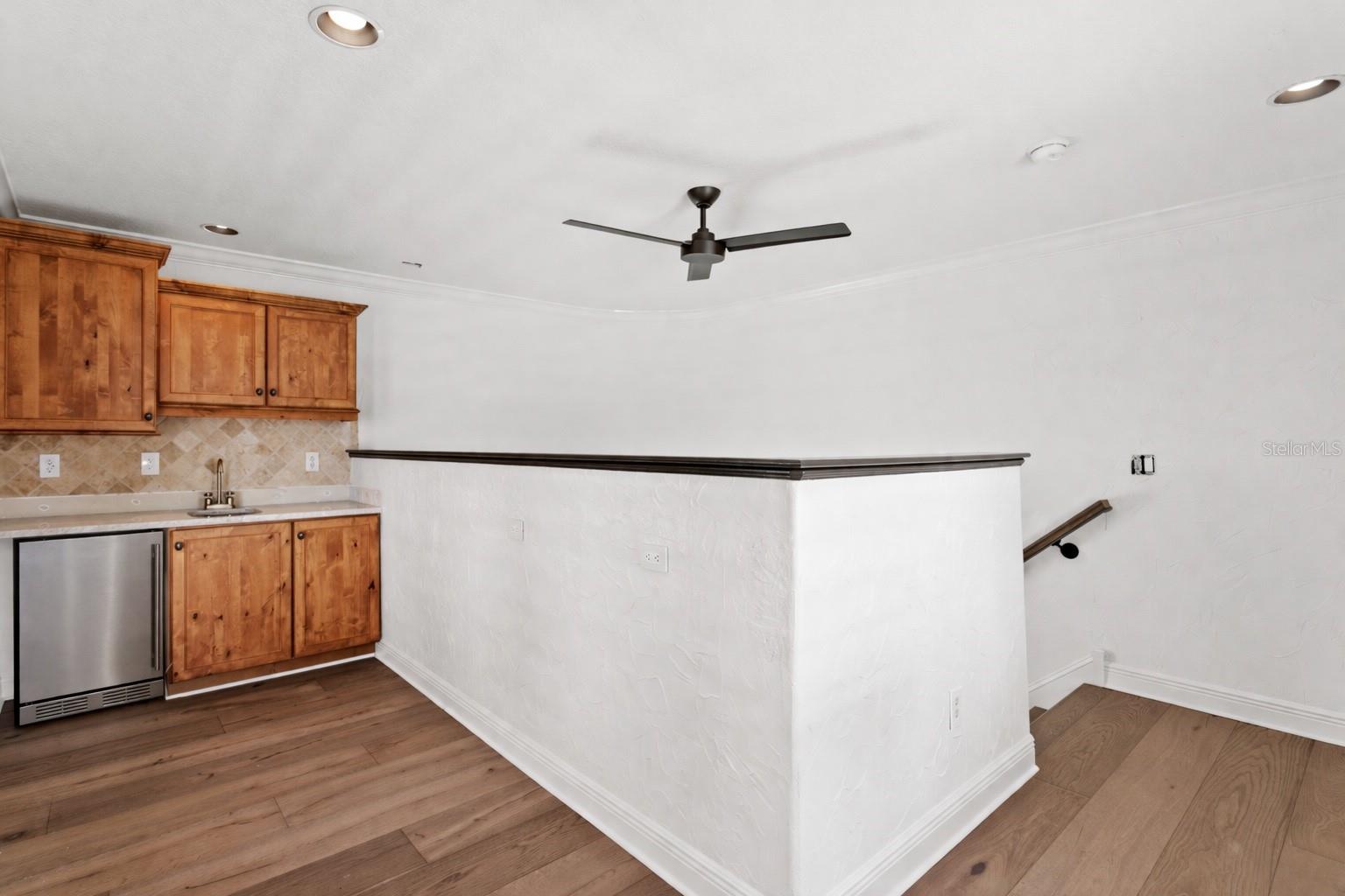 BAY BLUFF - Residential