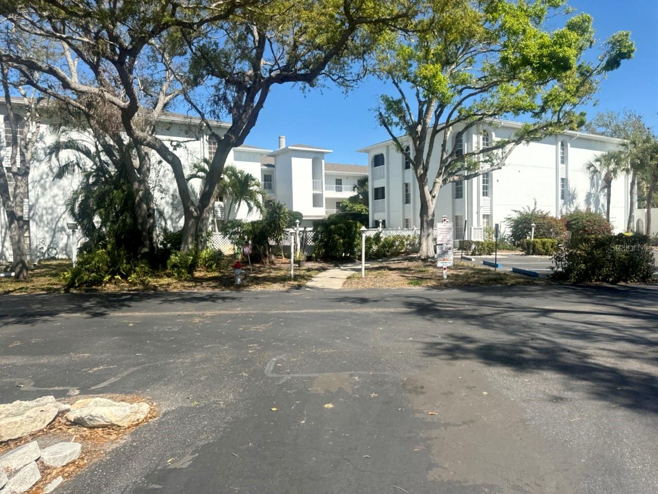 LANDMARK AT POINTE WEST I - Residential