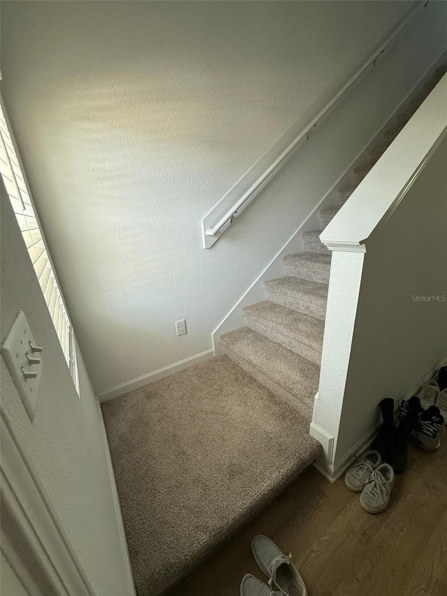 07378 DUNNS CROSSING UNIT THREE A. - Residential