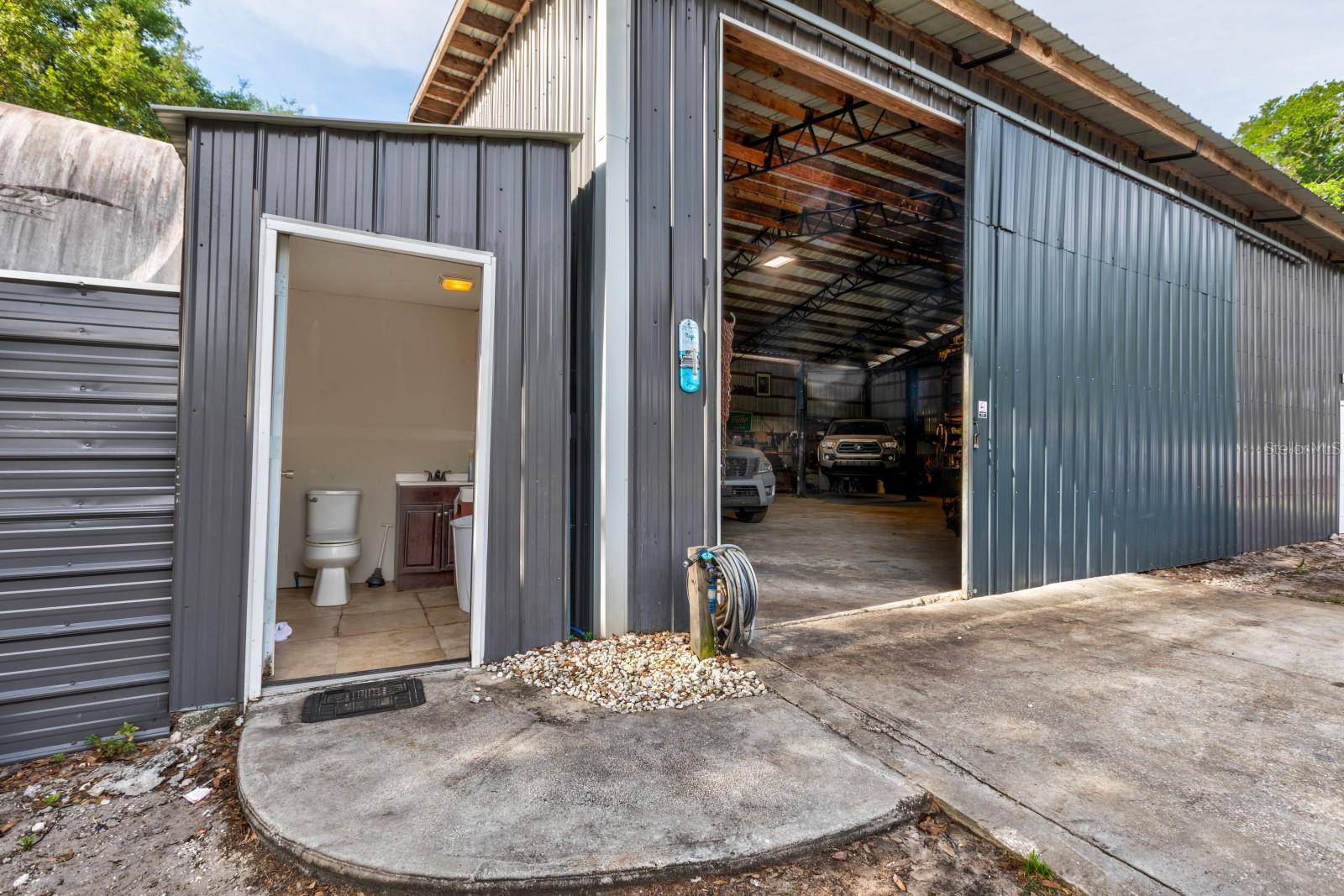 ACREAGE & UNREC - Residential