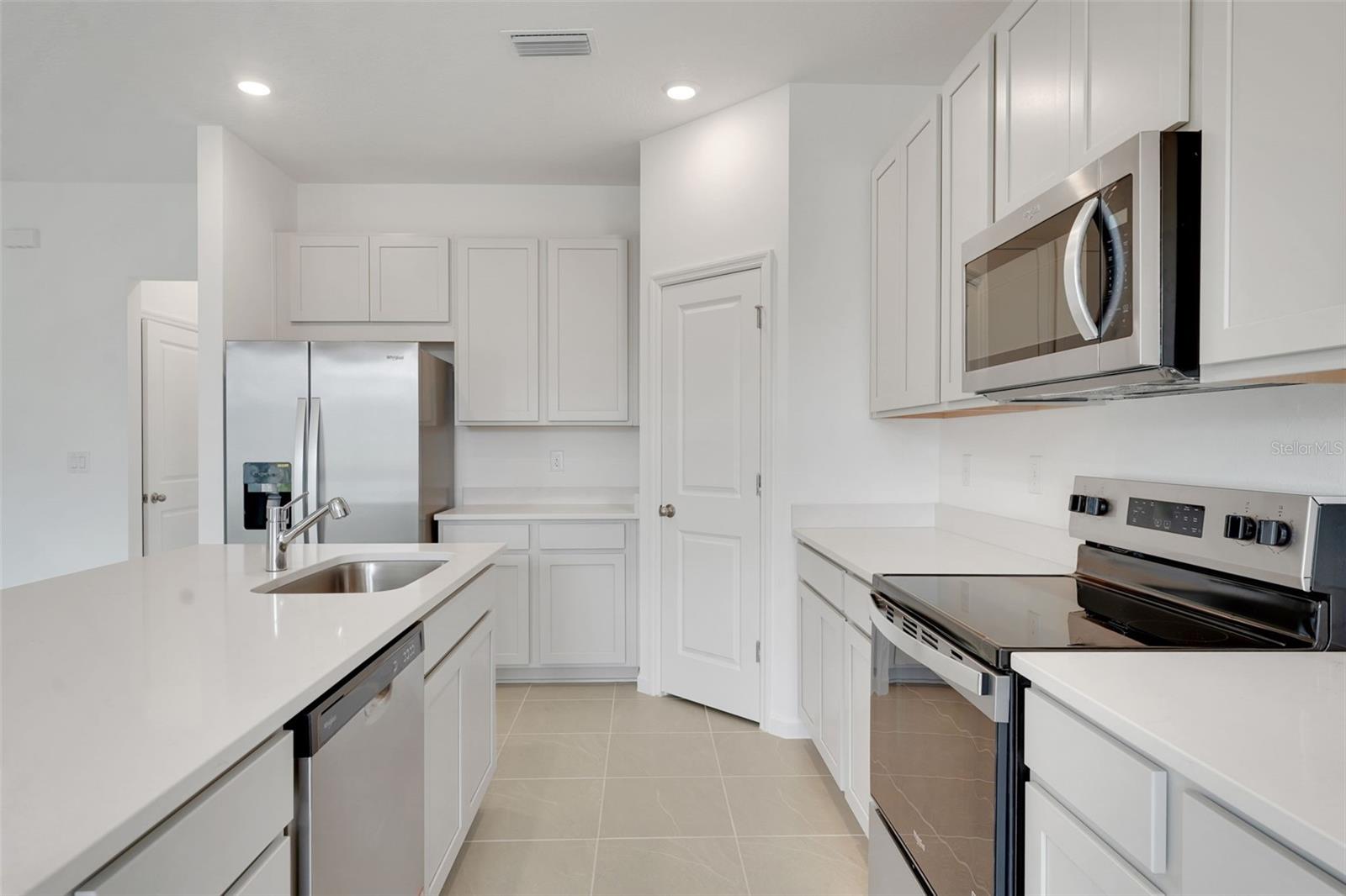 CYPRESS PARK ESTATES - Residential